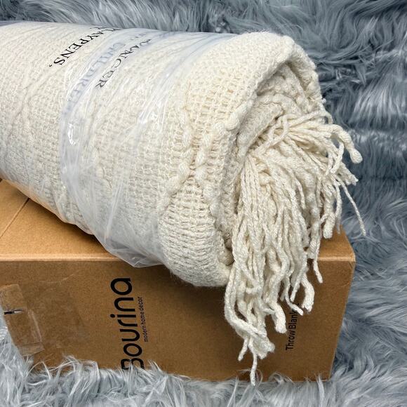 Bourina Rhombus Beige Throw Blanket  Soft and Lightweight  50 X 60 - Picture 2 of 2